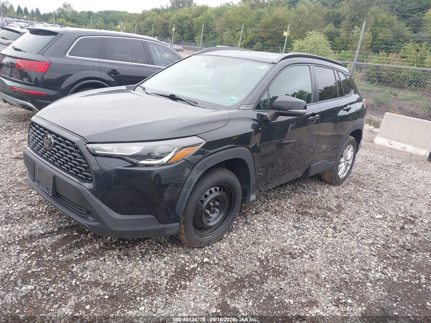 Vin: 7mubaabg8nv007195, lot: 46624498, toyota corolla cross le 20222