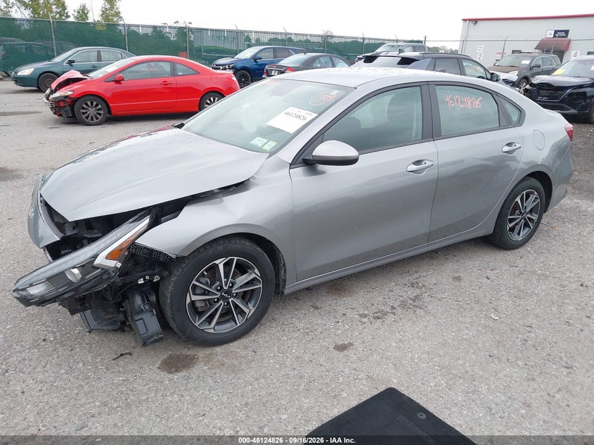 2024 Kia Forte, Front End, IAAI, VIN 3KPF24AD7RE705699 — photo 2