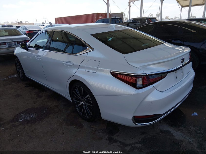 Vin: 58ada1c15su057576, lot: 46624556, lexus es 300h 20253