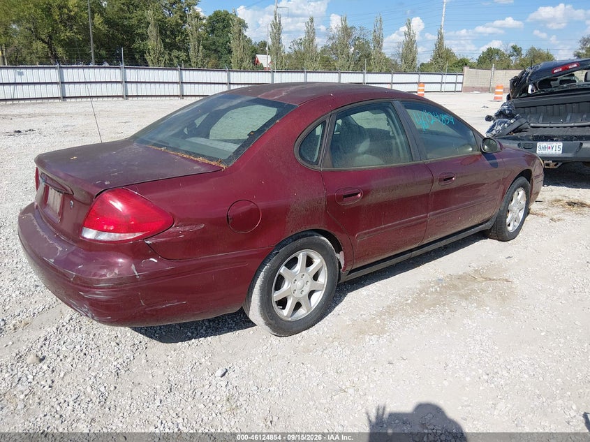 2007 FORD TAURUS auction photo 4