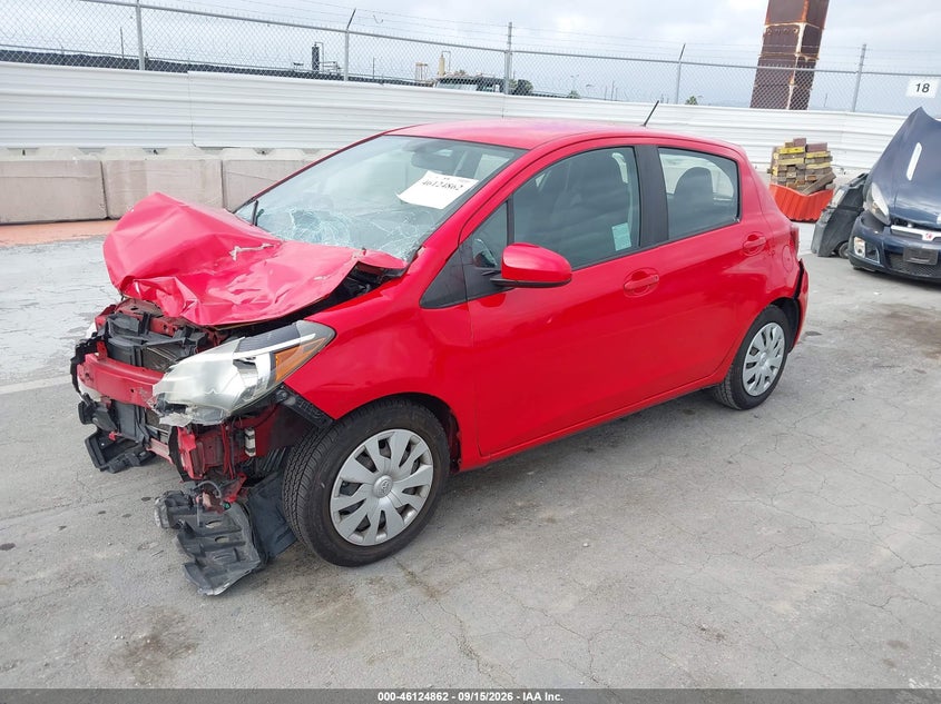 Vin: vnkktud36fa036152, lot: 46624582, toyota yaris l 20152