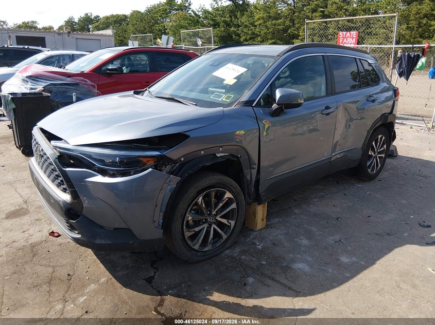 Vin: 7mudaabg9nv013063, lot: 46624744, toyota corolla cross xle 20222
