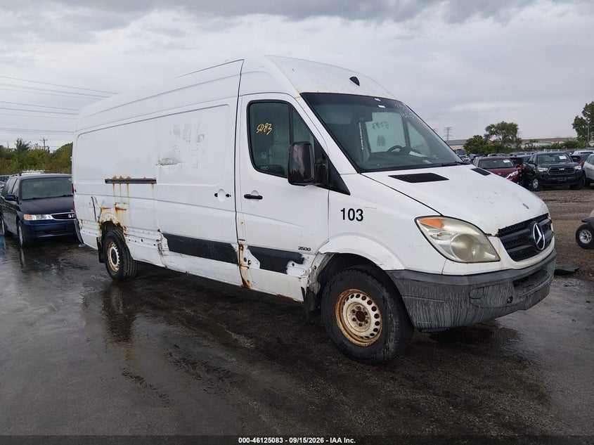 2011 MERCEDES-BENZ SPRINTER 2500 auction photo 1