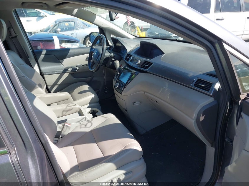 2014 HONDA ODYSSEY auction photo 5