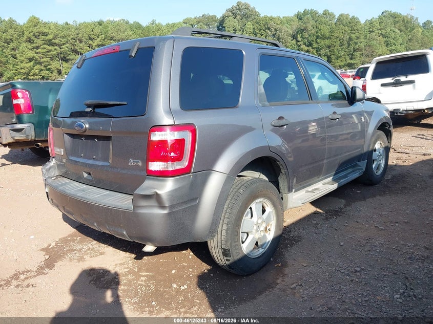 Vin: 1fmcu0dg4bka38150, lot: 46624963, ford escape xlt 20114