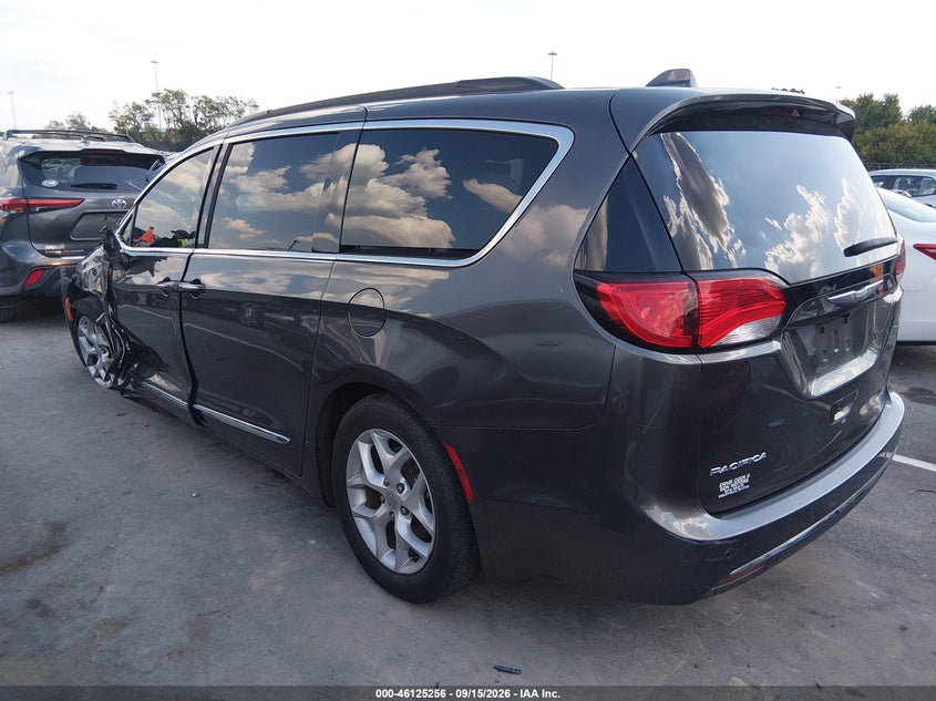 CHRYSLER PACIFICA - zdjęcie 3