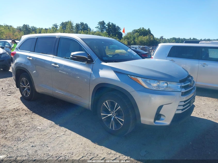 Vin: 5tdbzrfh7hs374176, lot: 46625060, toyota highlander le 2017 img_1