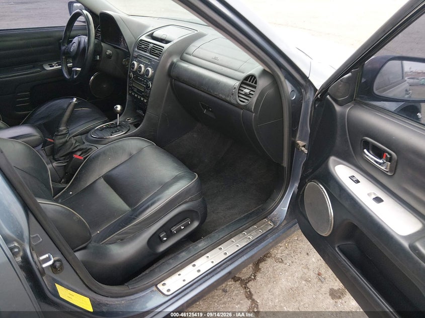 2005 LEXUS IS 300 auction photo 5