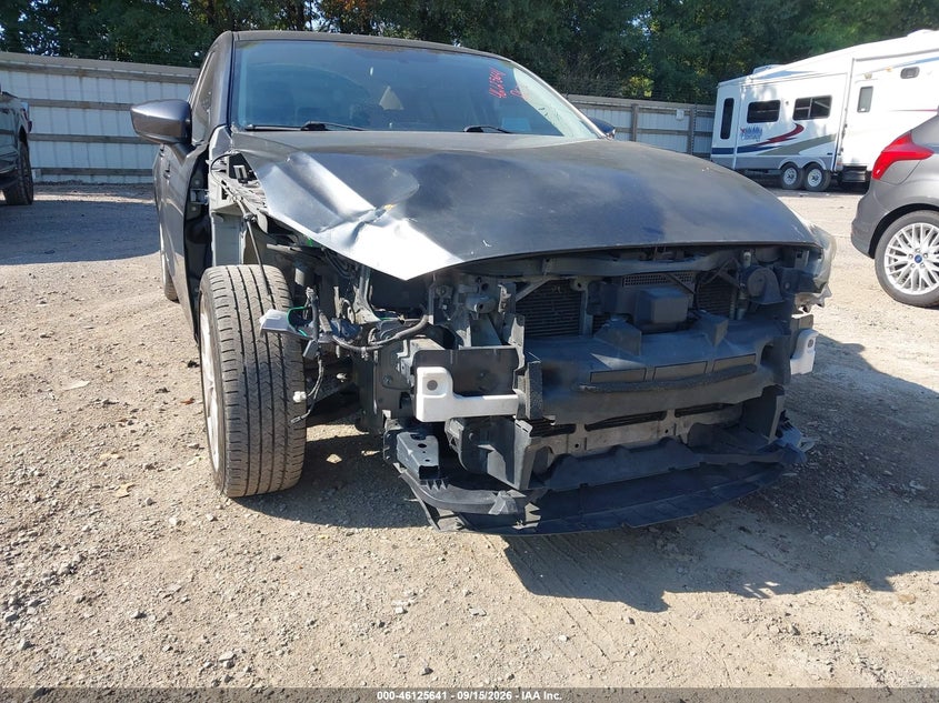 MAZDA MAZDA3 - zdjęcie 6