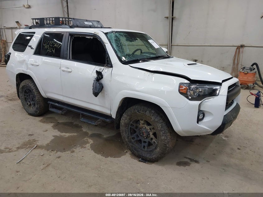 2024 TOYOTA 4RUNNER TRD OFF ROAD PREMIUM