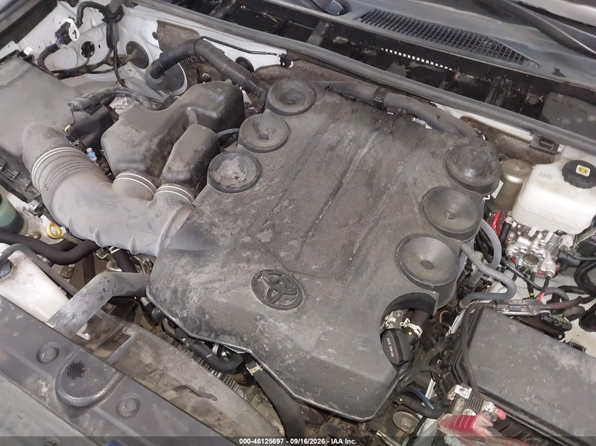 2024 TOYOTA 4RUNNER TRD OFF ROAD PREMIUM · Фото 9