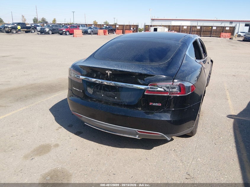 Vin: 5yjsa1h25efp62993, lot: 46625419, tesla model s p85d 20144