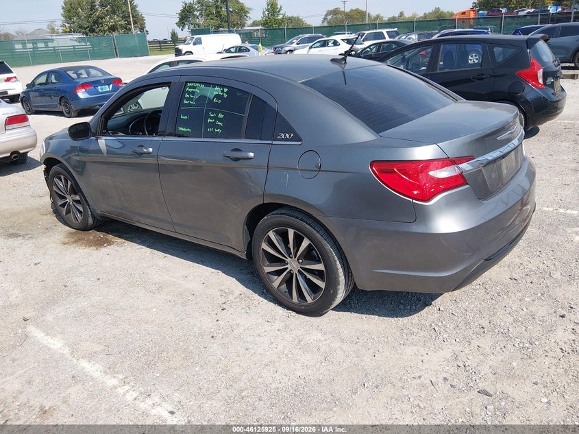 Vin: 1c3ccbhg4cn162372, lot: 46625645, chrysler 200 s 20123