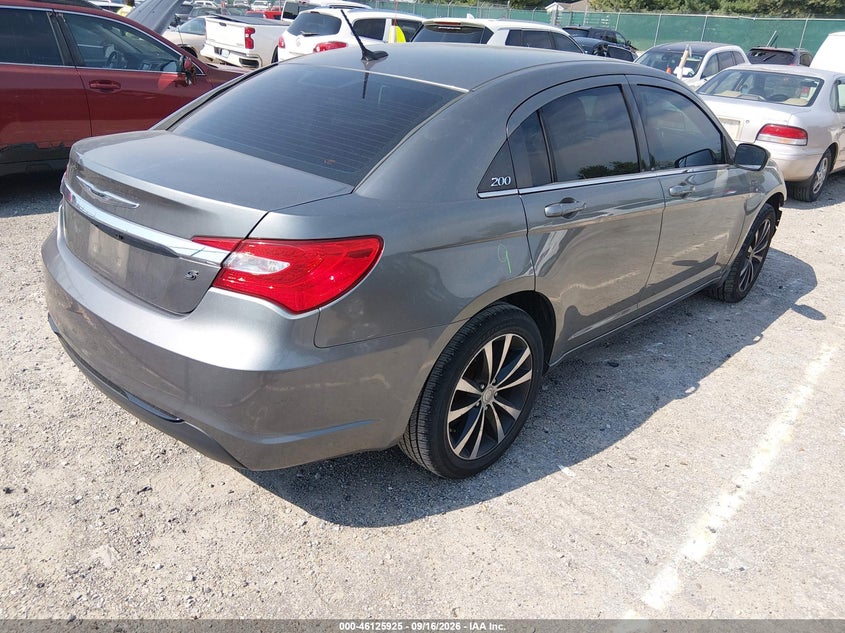 Vin: 1c3ccbhg4cn162372, lot: 46625645, chrysler 200 s 20124