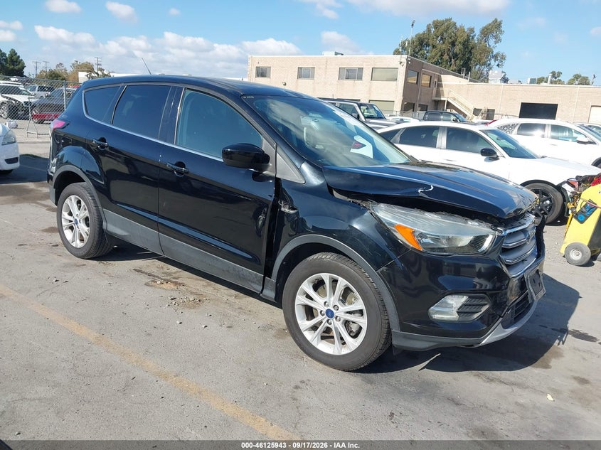 Vin: 1fmcu0g92huc96810, lot: 46625663, ford escape se 2017 img_1