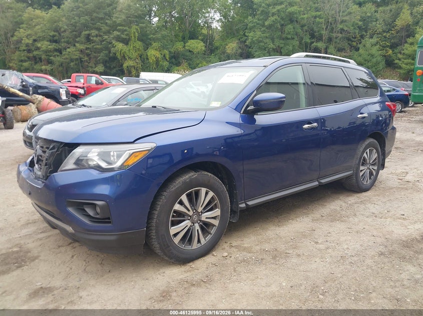 2017 Nissan Pathfinder, Front End, IAAI, VIN 5N1DR2MM6HC631227 — photo 2