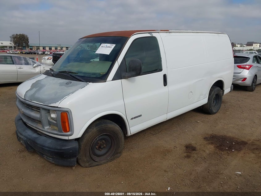 2001 CHEVROLET EXPRESS auction photo 2