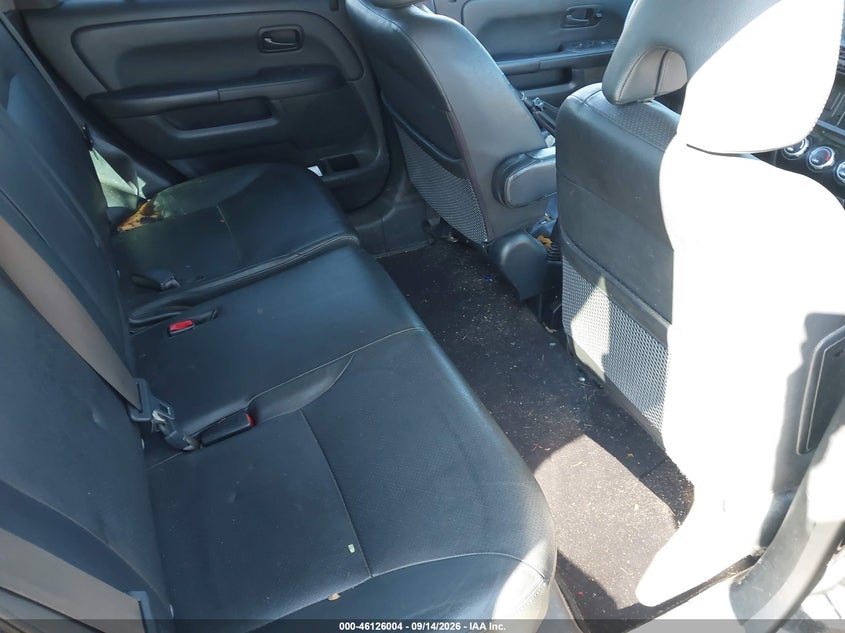 2005 HONDA CR-V auction photo 8