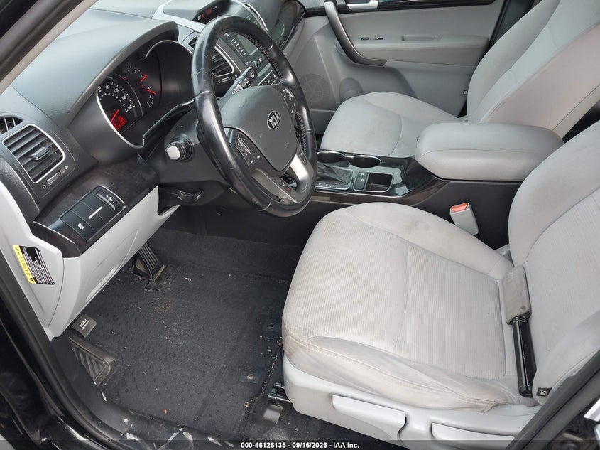 KIA SORENTO 2015 VIN 5XYKT4A66FG659360