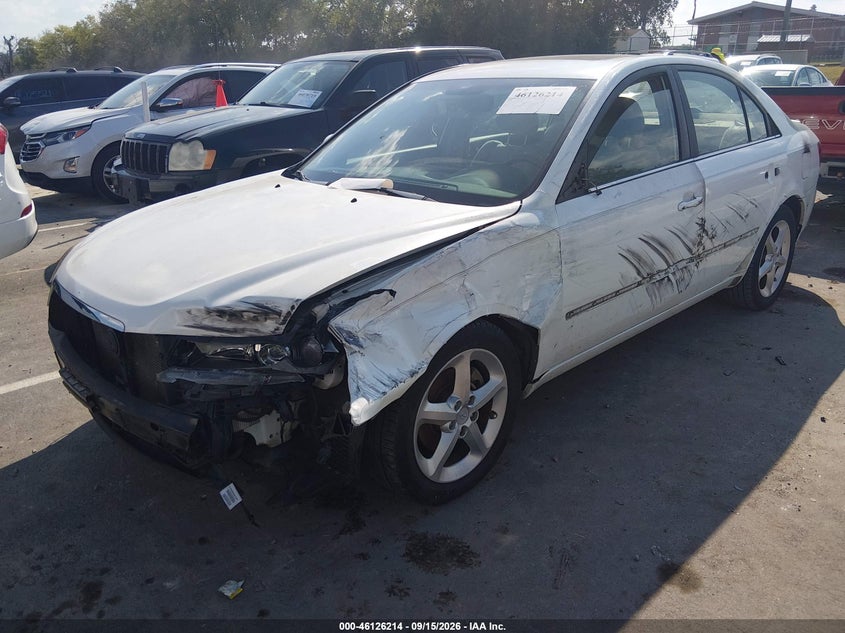 2008 Hyundai Sonata, Left Side, IAAI, VIN 5NPEU46F28H373715 — photo 2