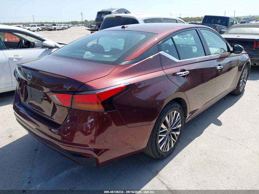 Vin: 1n4bl4dv5rn358391, lot: 46625954, nissan altima sv fwd 20244