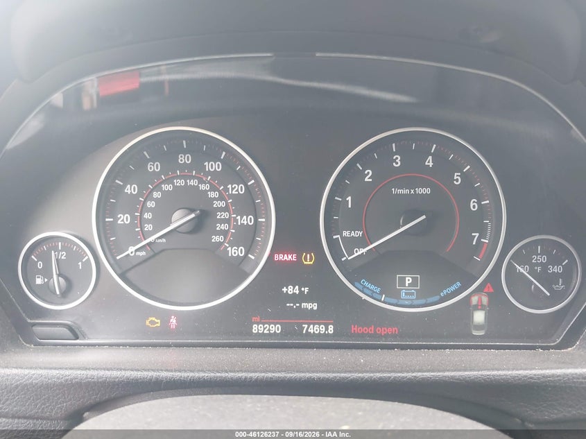 BMW 330E - zdjęcie 7
