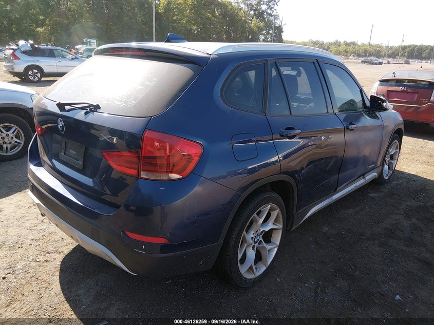 BMW X1 2015 VIN WBAVM1C54FV318025