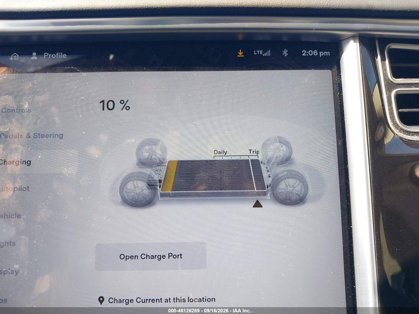 TESLA MODEL S - zdjęcie 17