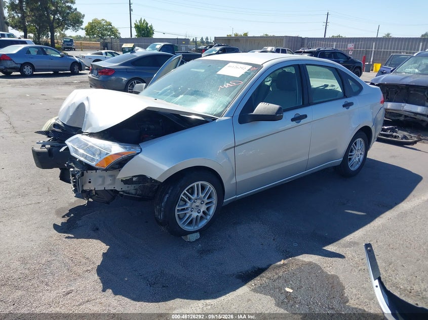 Vin: 1fahp3fn8bw167845, lot: 46626012, ford focus se 20112