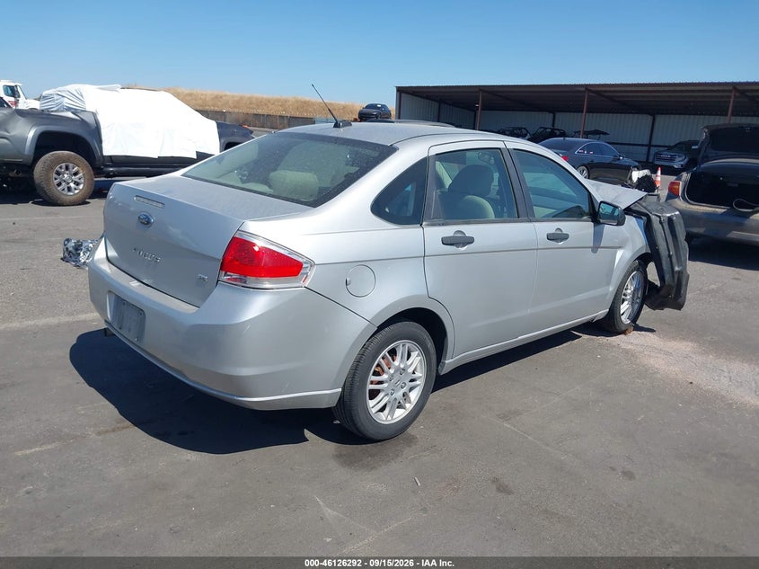 Vin: 1fahp3fn8bw167845, lot: 46626012, ford focus se 20114
