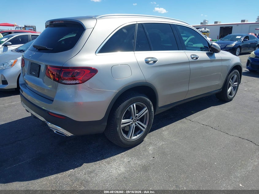 Vin: wdc0g8db9lf678151, lot: 46626080, mercedes-benz glc 300 20204