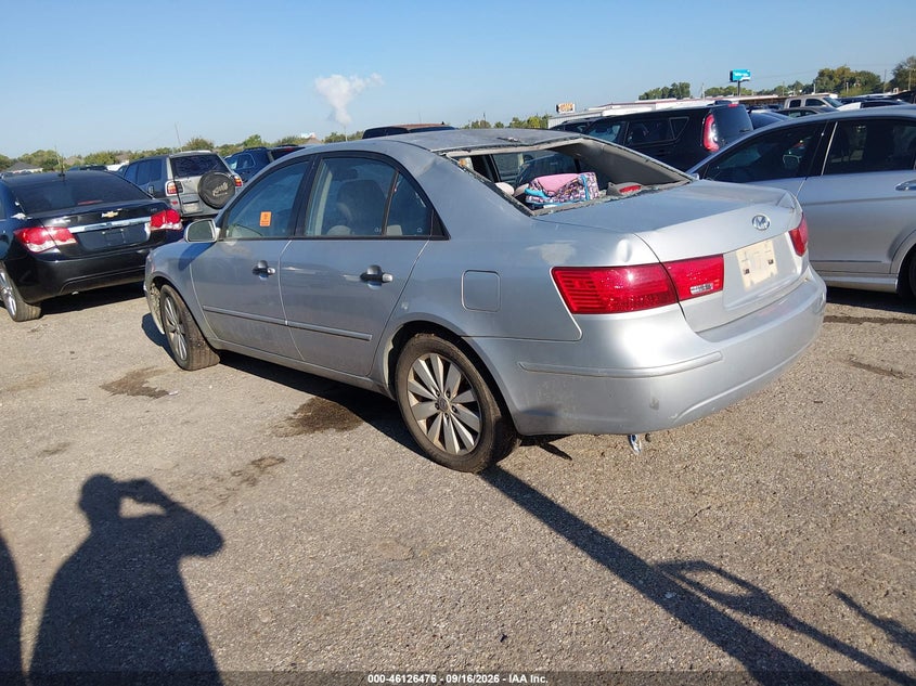 2010 HYUNDAI SONATA auction photo 3