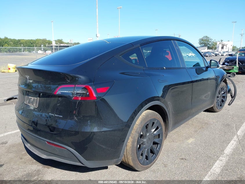 Vin: 7saygaee0rf069944, lot: 46626264, tesla model y long range dual motor all-wheel drive 20244