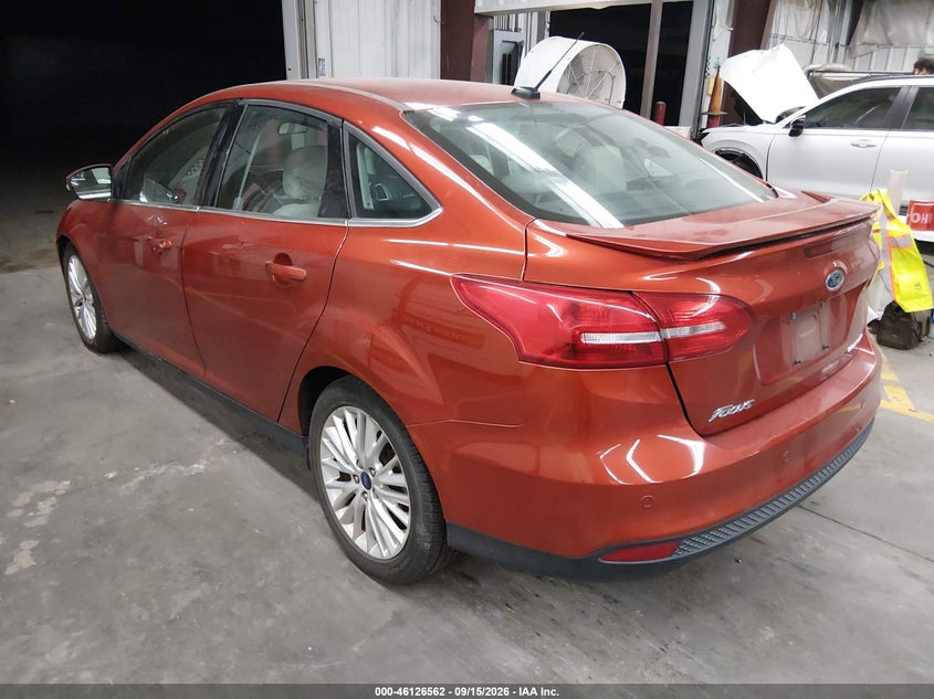 Vin: 1fadp3j25jl281006, lot: 46626282, ford focus titanium 20183