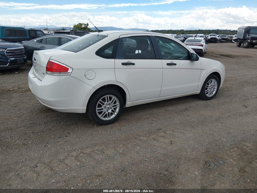 2009 FORD FOCUS auction photo 4