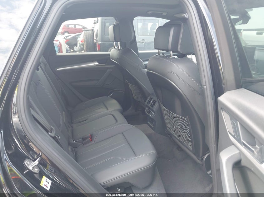 AUDI Q5 - zdjęcie 8