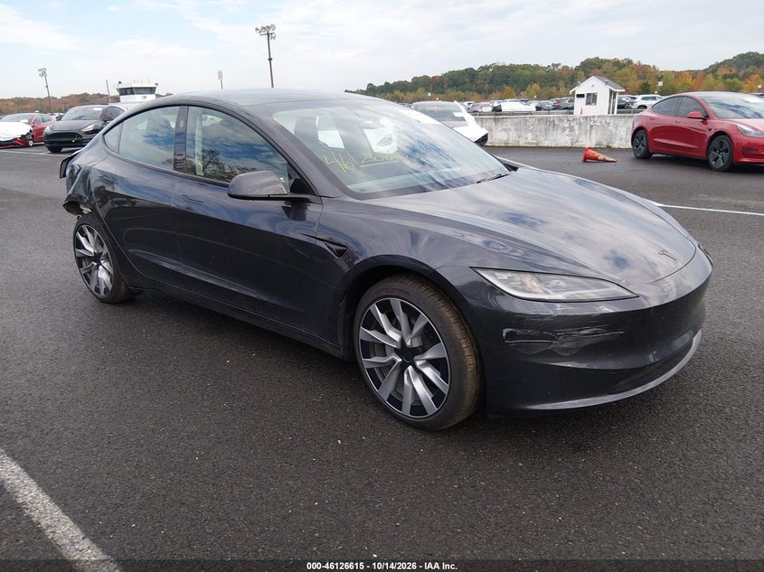 Vin: 5yj3e1eb3tf123652, lot: 46626335, tesla model 3 premium all-wheel drive 2026 img_1