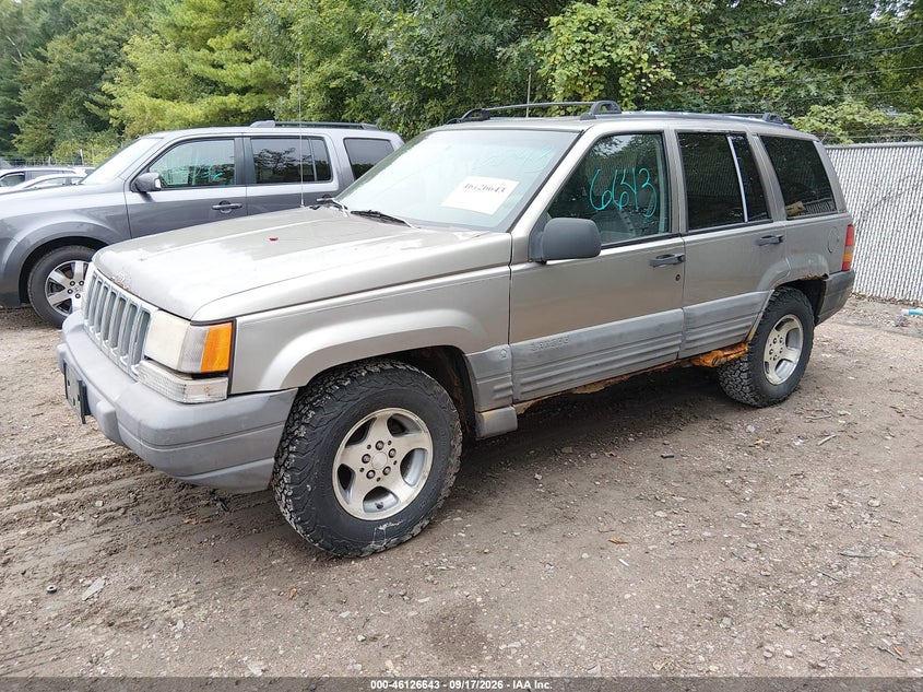 1998 JEEP - CJ auction photo 2