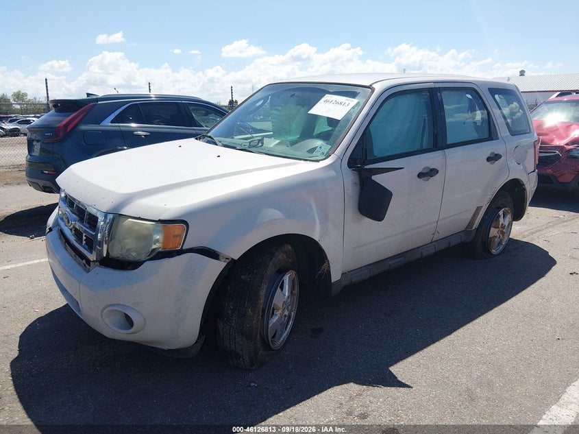 2012 Ford Escape, По колу, IAAI, VIN 1FMCU0C74CKA88016 — фото 2