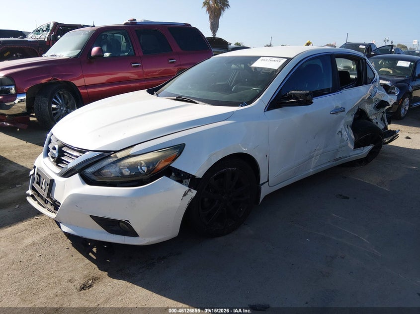 2017 Nissan Altima, Front & Rear, IAAI, VIN 1N4AL3AP3HC199053 — photo 2