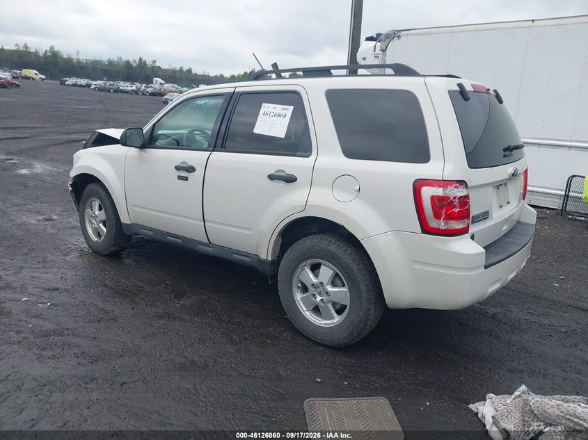 Vin: 1fmcu9dg1cka70673, lot: 46626580, ford escape xlt 20123