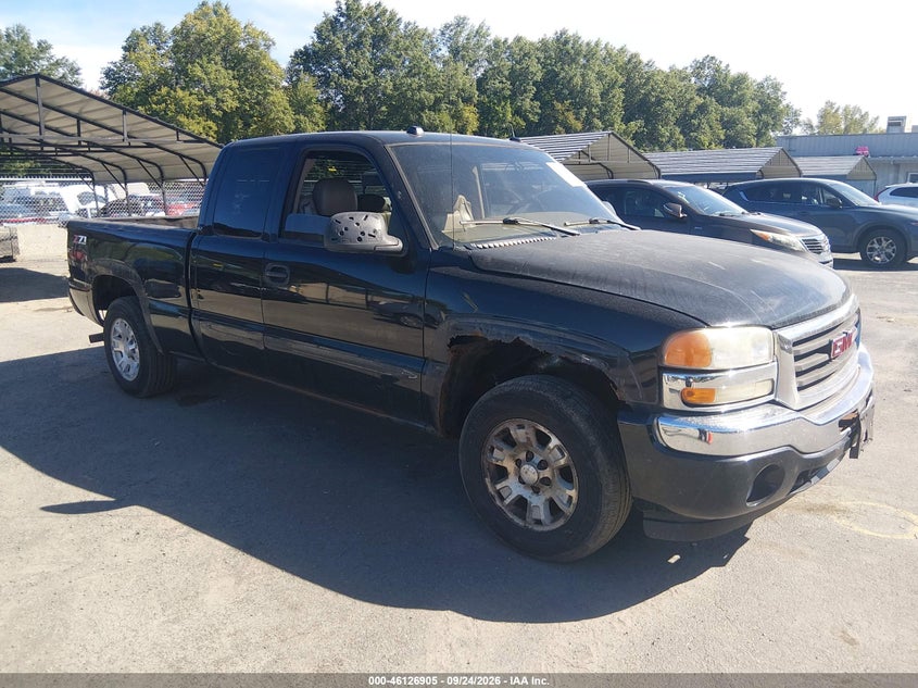 2005 GMC SIERRA 1500 SLT
