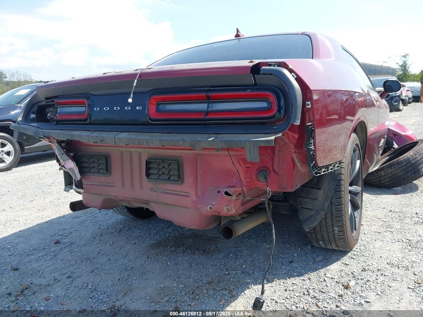 DODGE CHALLENGER - zdjęcie 19