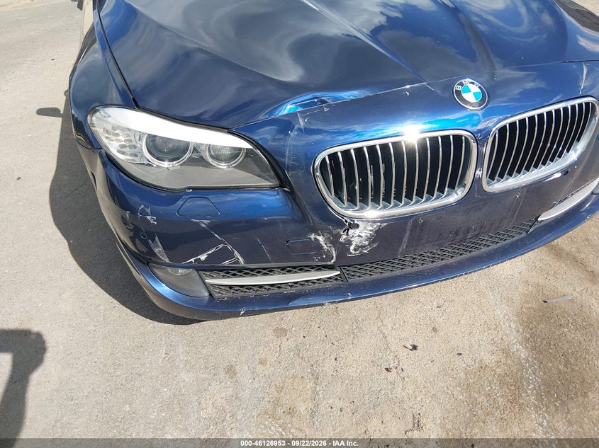 Photo 6 - BMW 535I