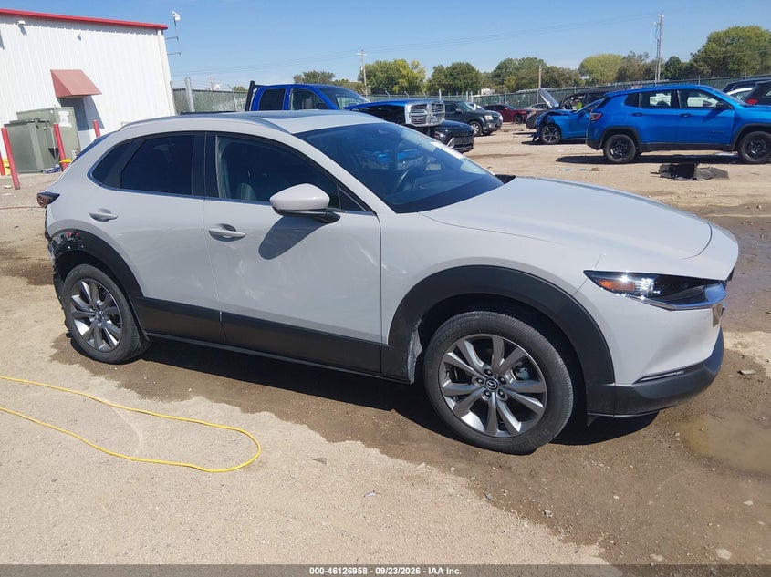 MAZDA CX-30 - zdjęcie 14