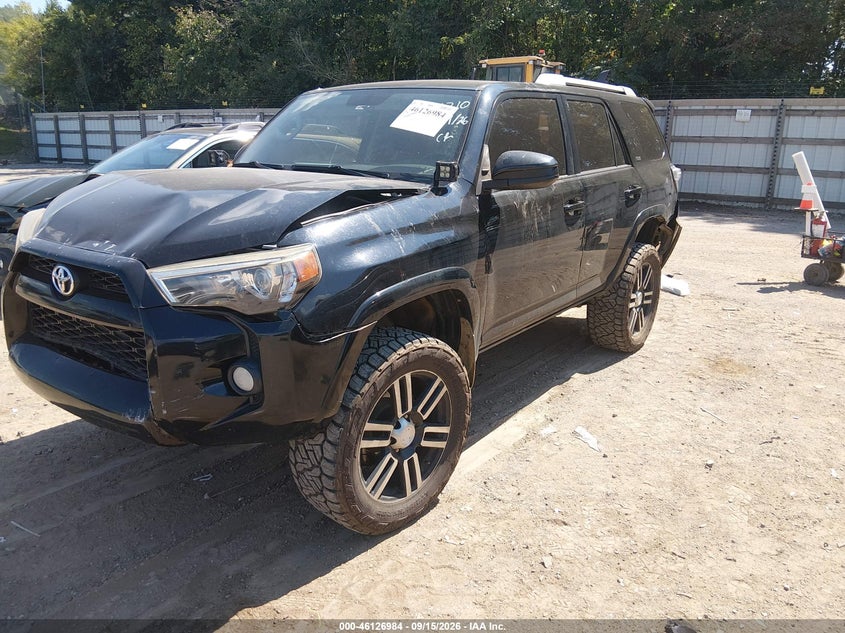 2016 Toyota 4Runner, Удар сзади, IAAI, VIN JTEBU5JR7G5331710 — фото 2