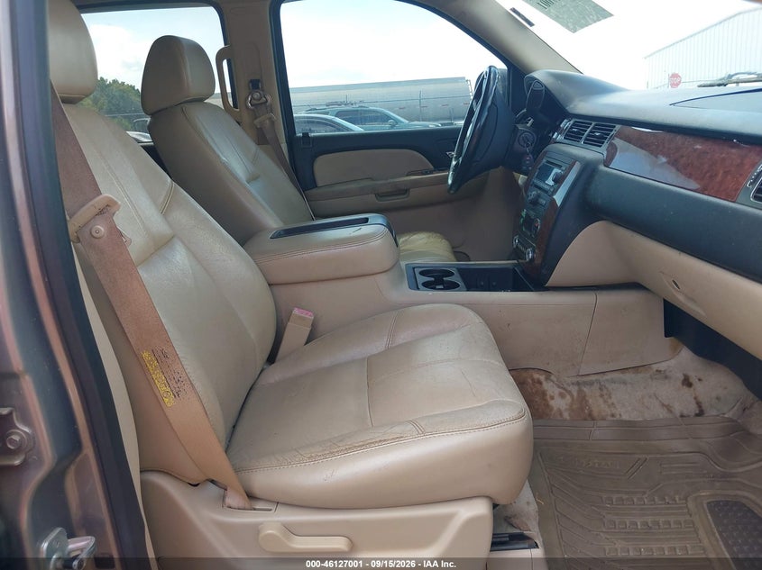 2007 CHEVROLET SUBURBAN 1500 auction photo 5