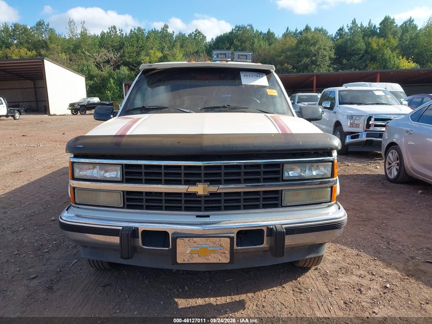 Photo 11 - CHEVROLET GMT-400