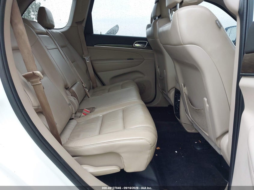 JEEP GRAND CHEROKEE - zdjęcie 8