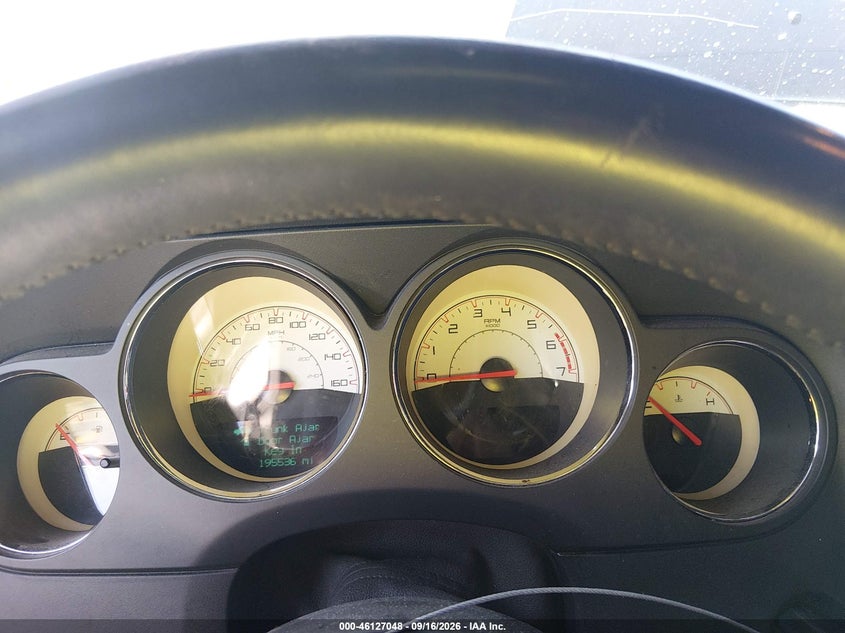 2014 DODGE CHALLENGER R/T · Фото 7